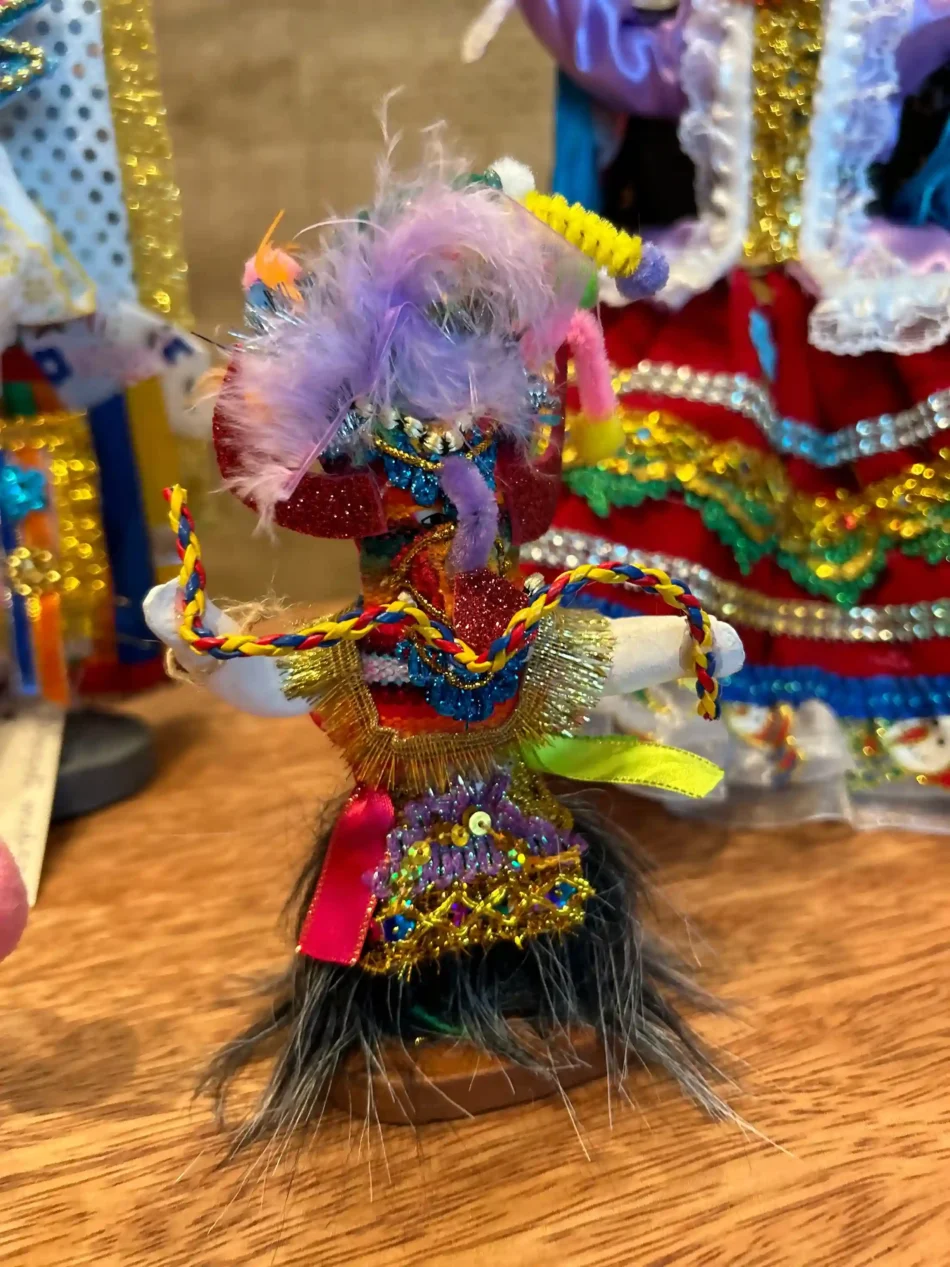 Diablo Huma handicraft